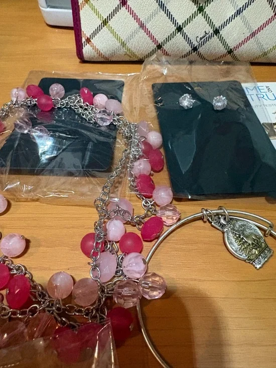 Coach Peyton Checkered Tattersall - Picture 7 of 10